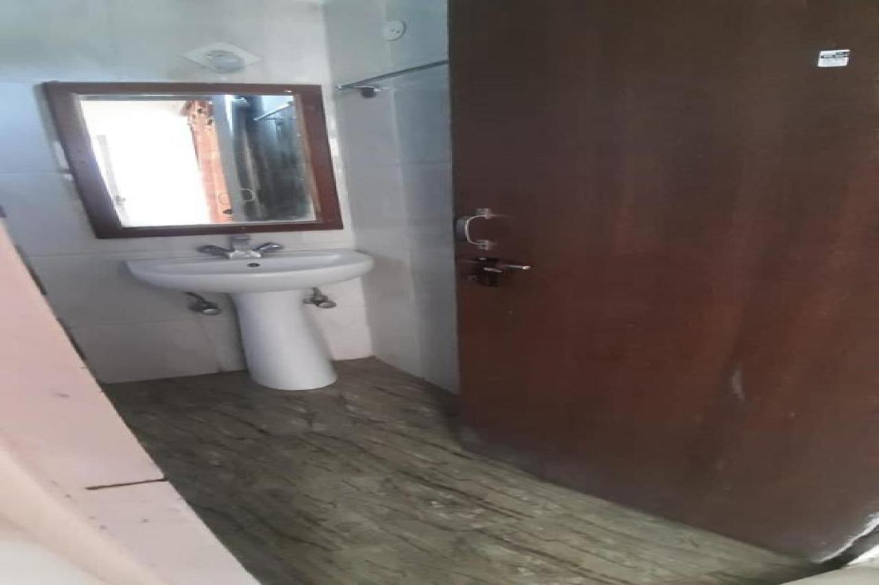 Oyo 81211 Hotel Janta Katra (Jammu and Kashmir) Exteriör bild