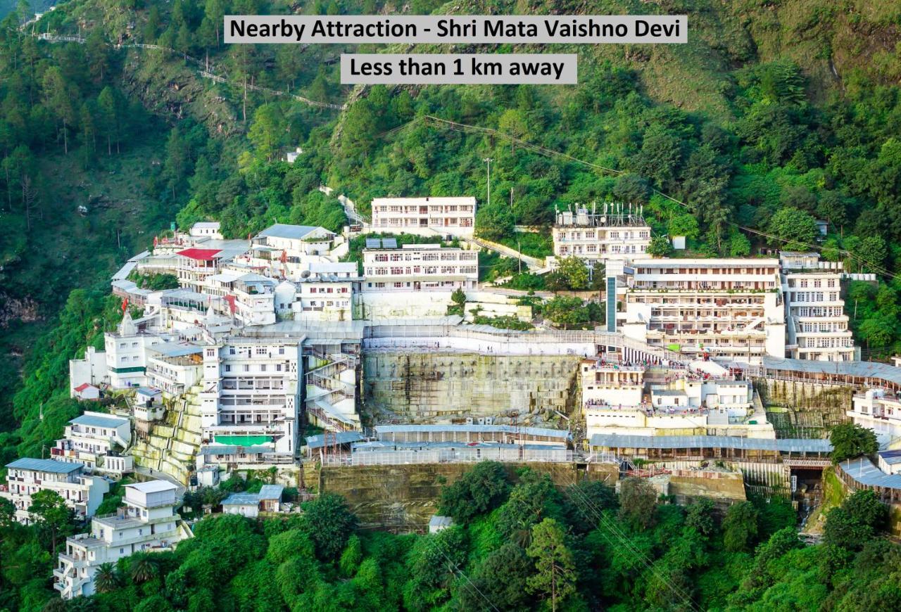 Oyo 81211 Hotel Janta Katra (Jammu and Kashmir) Exteriör bild